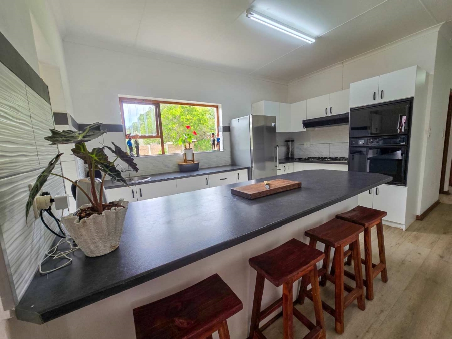 3 Bedroom Property for Sale in Stilbaai Wes Western Cape